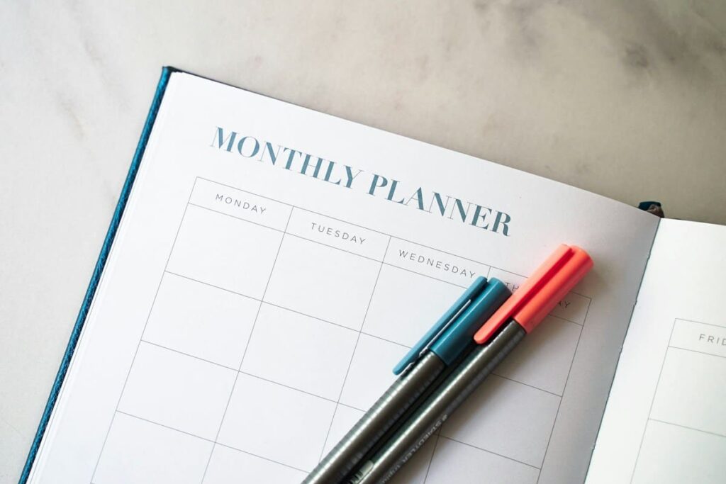 Calendar with weeks marked in pen, showing when to take an HIV test on Koh Samui after a possible exposure